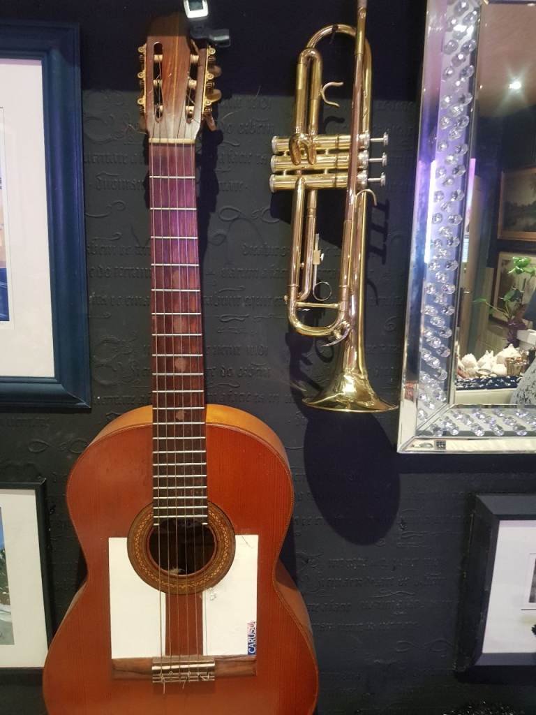  Musical instruments  clearing out to many 