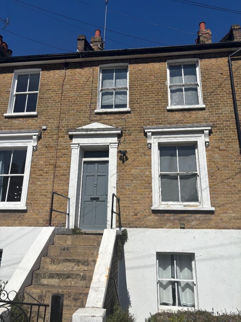 4 bed house in Lewisham 