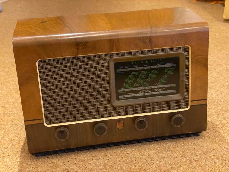 Vintage 1950s beautiful ECKO radio - Model A.172 - Not currently working