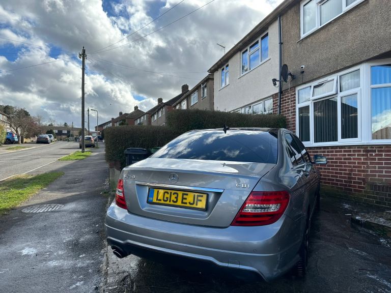 2013 2.1 Mercedes C250 (High Spec, Pan Roof!) £5,600 (ONO)