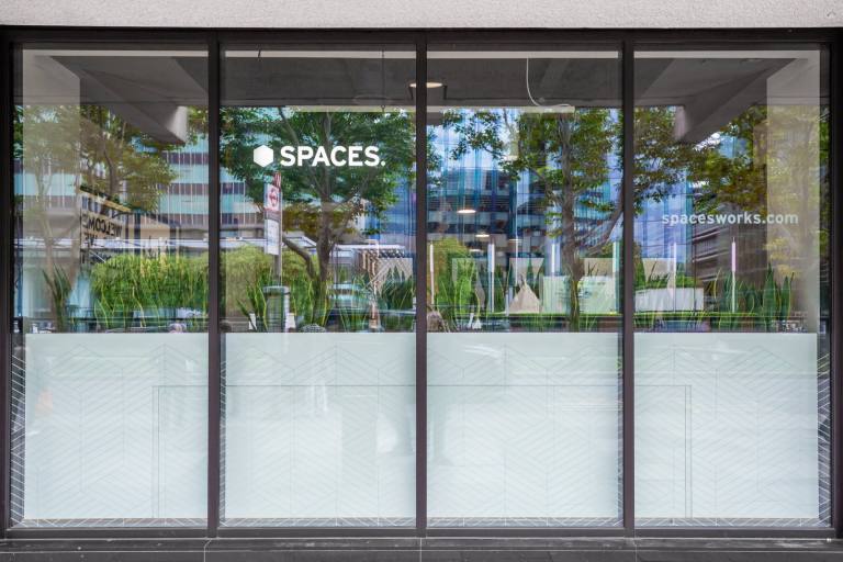London - NW1 3AD \ Office Space Designed for 2 Workstations
