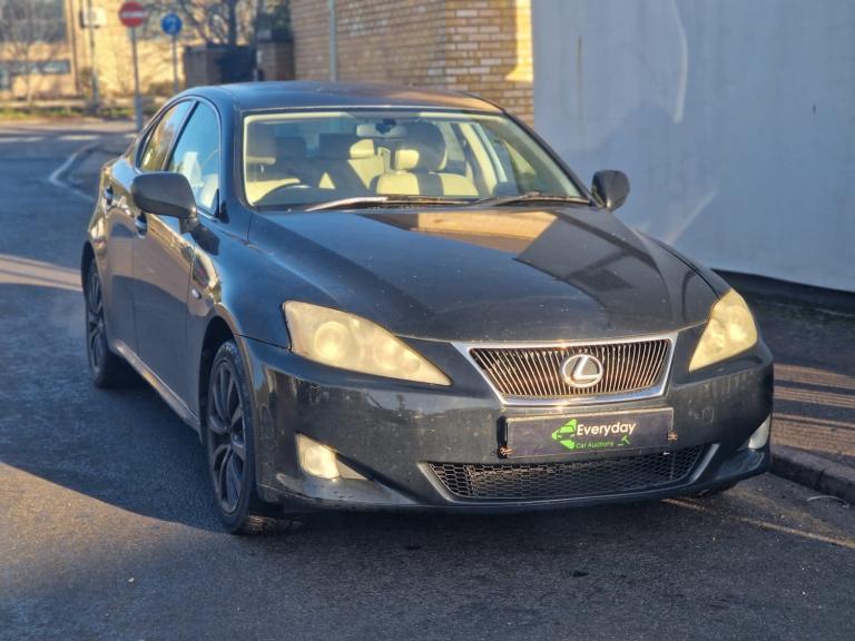 2007 Lexus IS 220d SE 4dr **Spare Or Repair** SALOON Diesel Manual