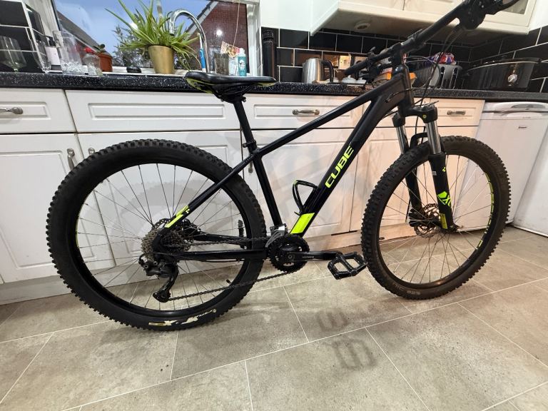 image for Cube Mountain Bike - Black and Green