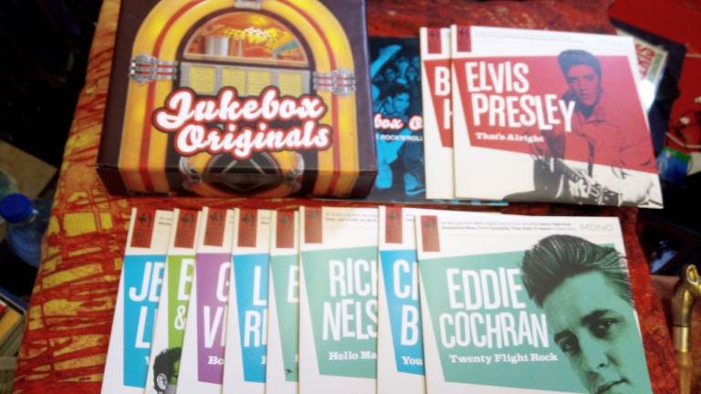 JUKE BOX ELVIS HOLLY COCHRAN 10 CD BOX SET UNPLAYED BOOKLET