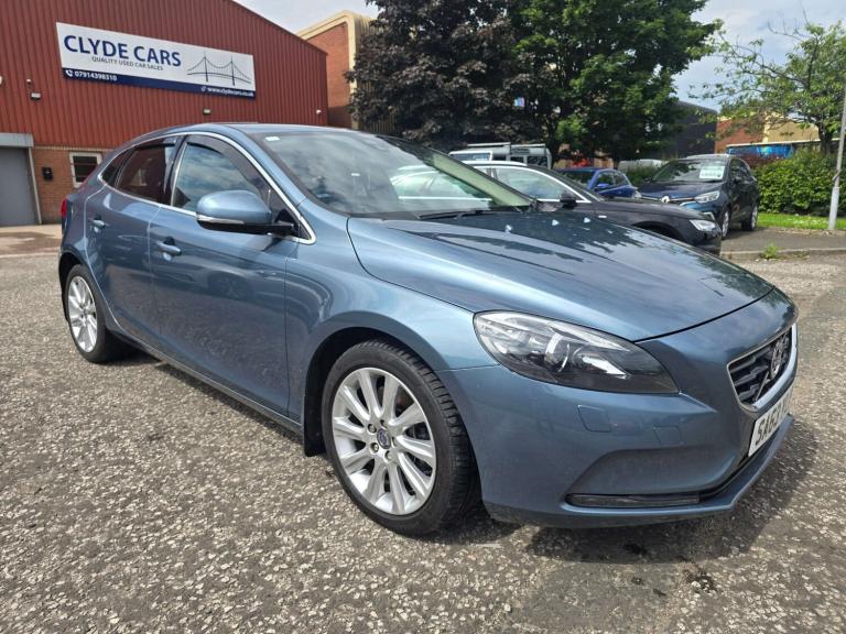 2013 Volvo V40 D3 SE Lux 5dr HATCHBACK DIESEL Manual