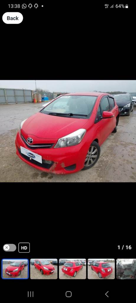 Toyota yaris 2013 breaking 