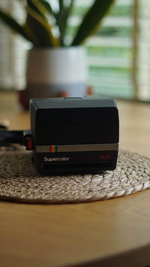 Polaroid Supercolor 635 CL - Impossible Project Refurbished
