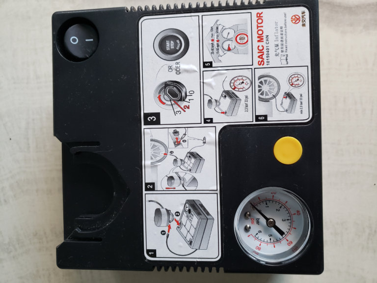 Brand new tyre inflator 