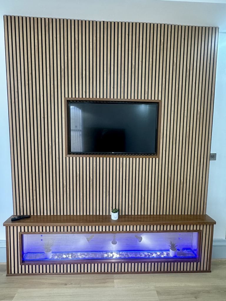 ** ALL BILLS INCLUDED **Double studio, Available to Couples **