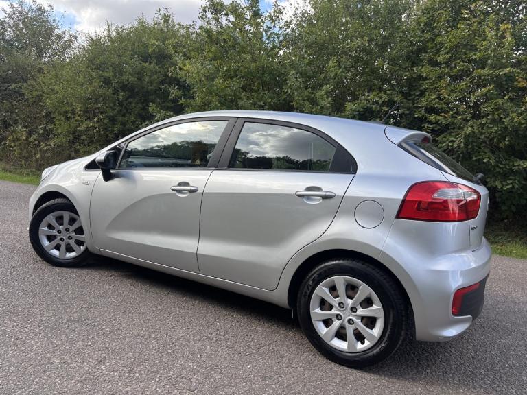 KIA RIO 1.3 1 Air 2016