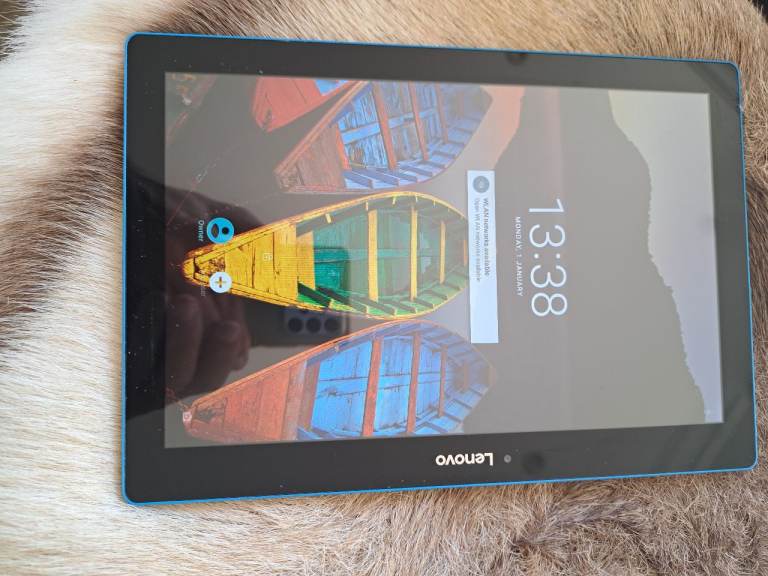 Lenovo tablet 16GB 