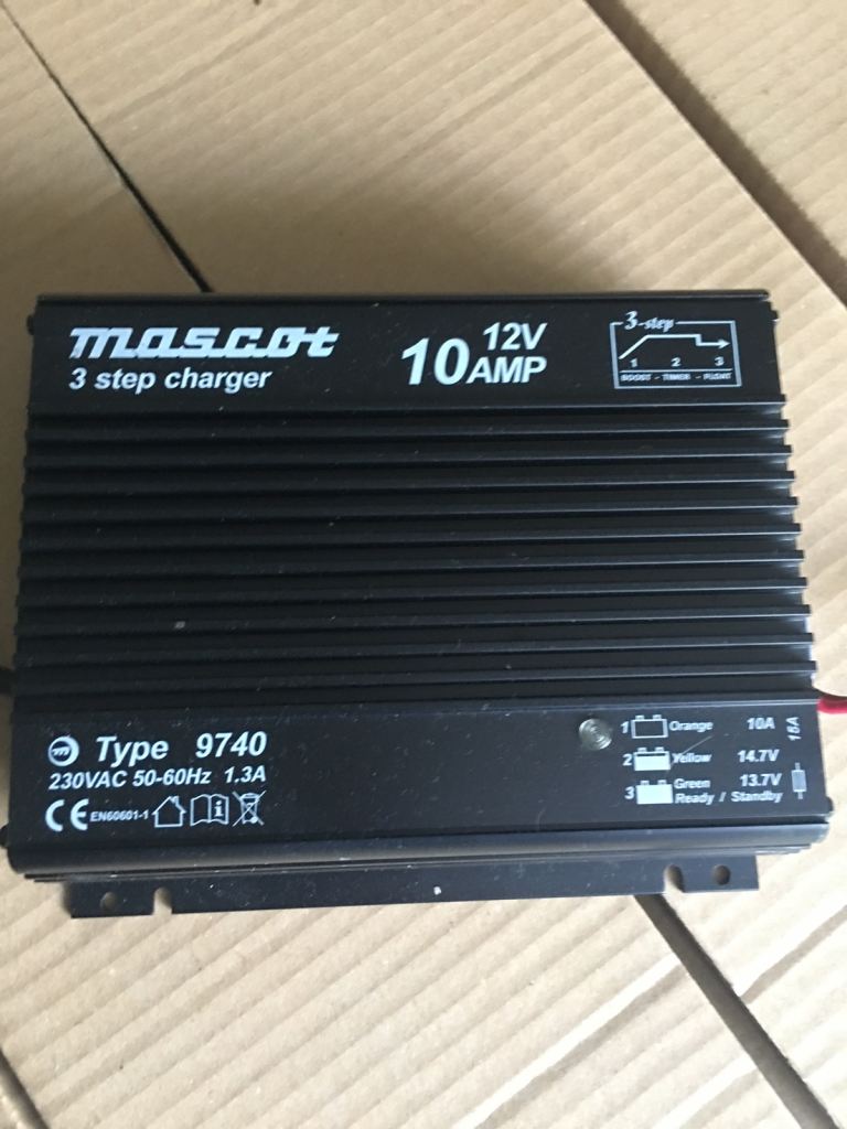 USED MASCOT 10 Amp 12 volt battery charger