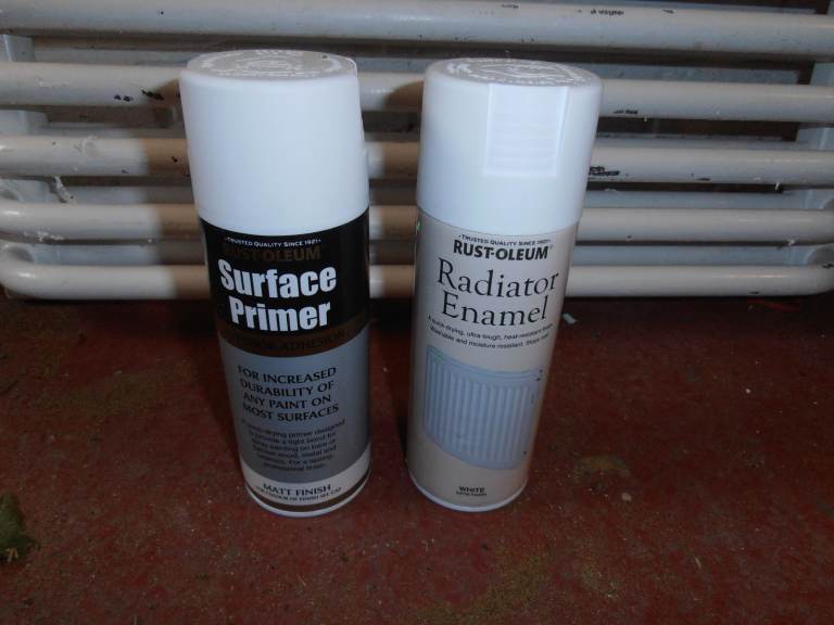 Radiator spray-paint - primer and white satin finish - Rust-oleum - 400ml cans