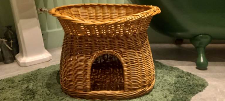 Cat Basket/Bed