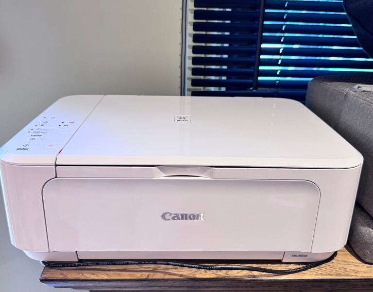 Canon New printer scanner with ink