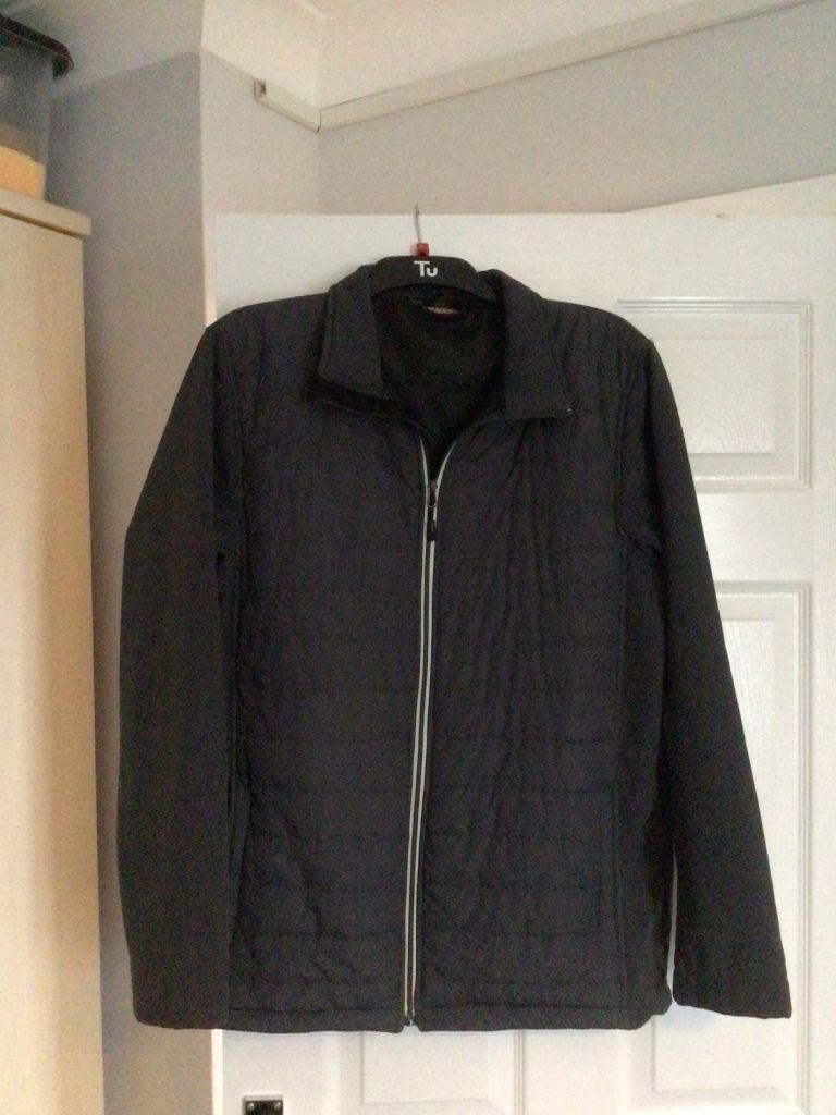 Dickies Black Quilted Jacket – Good Condition