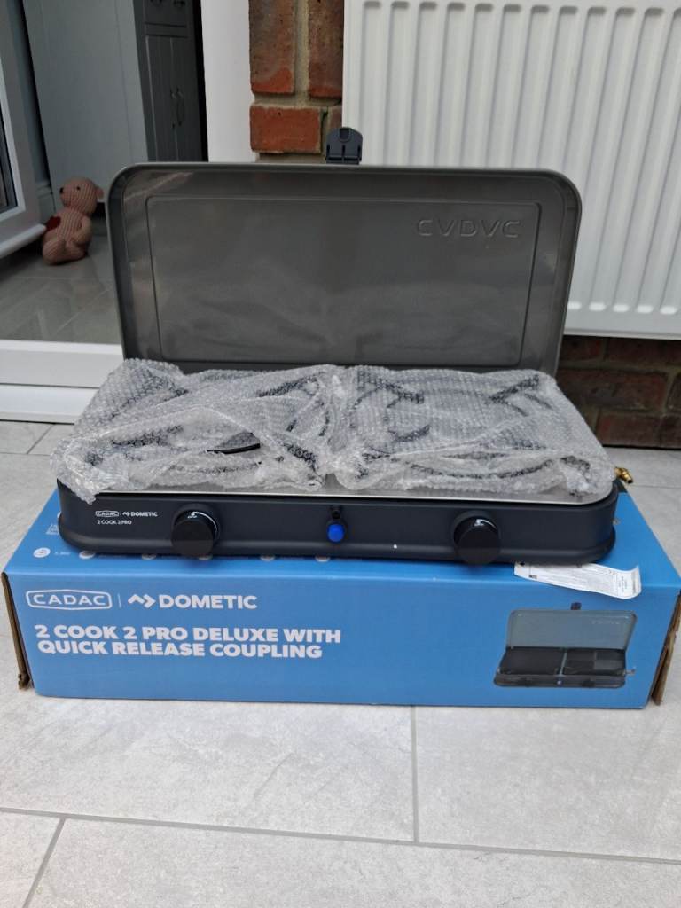 Brand new Cadac Dometic 2 Cook 2 Pro Deluxe Camping Stove - Brand New