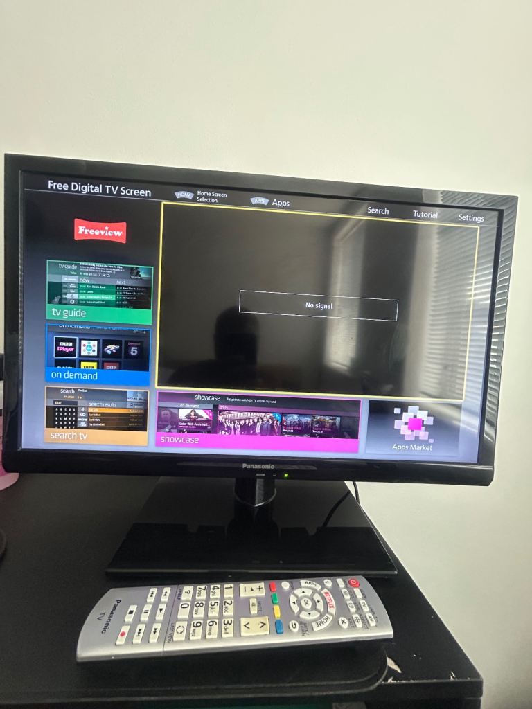 PANASONIC SMART TV