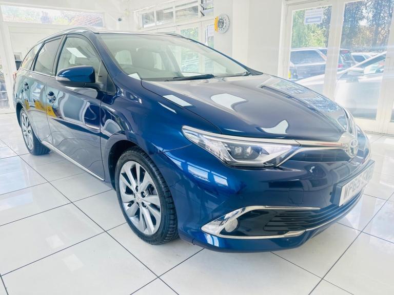 2015 Toyota Auris 1.8 VVT-h Excel Touring Sports CVT Euro 6 (s/s) 5dr ESTATE Petrol/Electric Hybr...