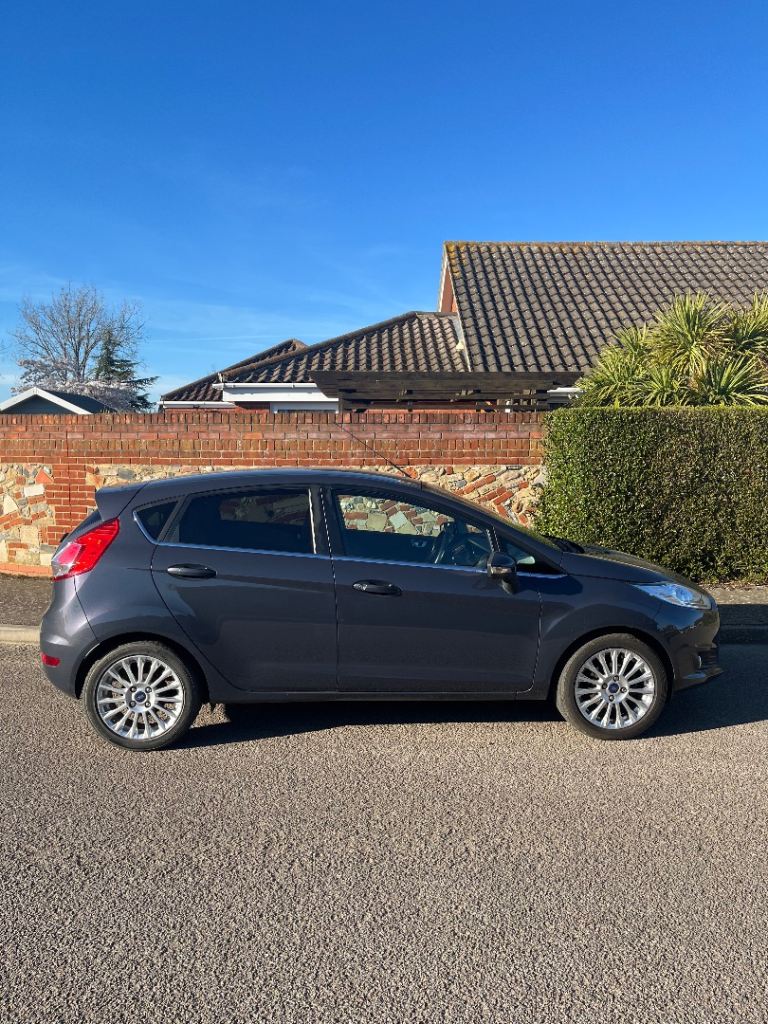 Ford, FIESTA Titanium 1.0 Eco Boost Hatchback, 2013, Manual, 998 (cc), 5 doors