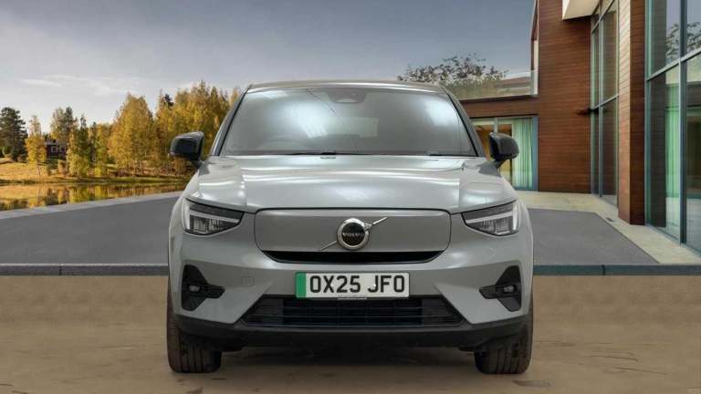 2025 Volvo EC40 Twin Motor 82kWh Plus SUV 5dr Electric Auto AWD (408 ps) ESTATE Electric Automatic