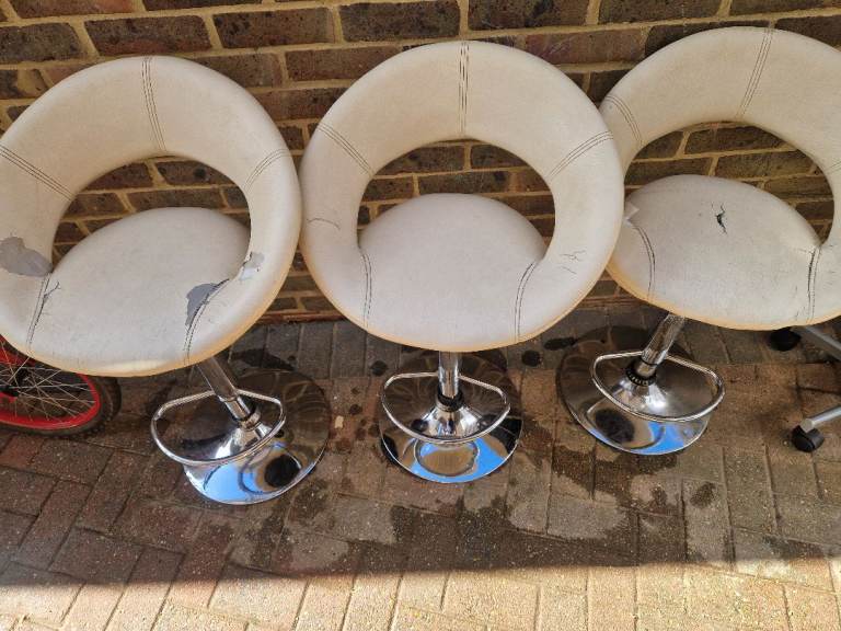 Bar stools 