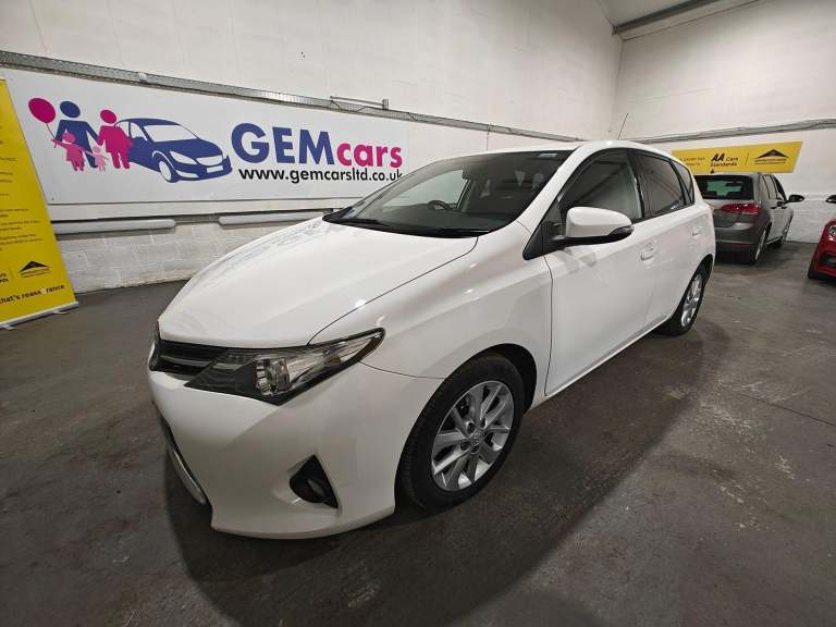 TOYOTA AURIS 1.4 D-4D Sport 2013