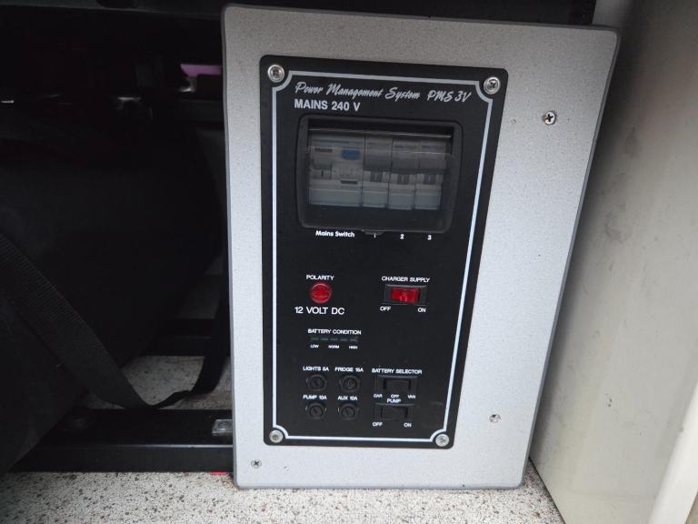 Volkswagen Transporter Camper DIESEL MANUAL 2013/13