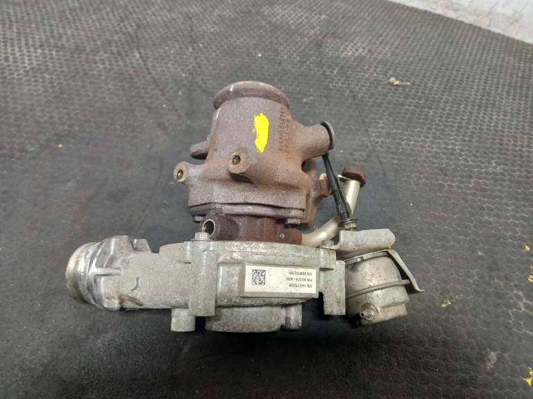 Renault Captur Turbocharger 2013-2019 K9k608 1.5l 144116213r