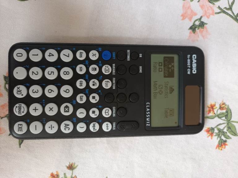 Casio fx-85gt cw ClassWiz Scientific Calculator – Good Condition