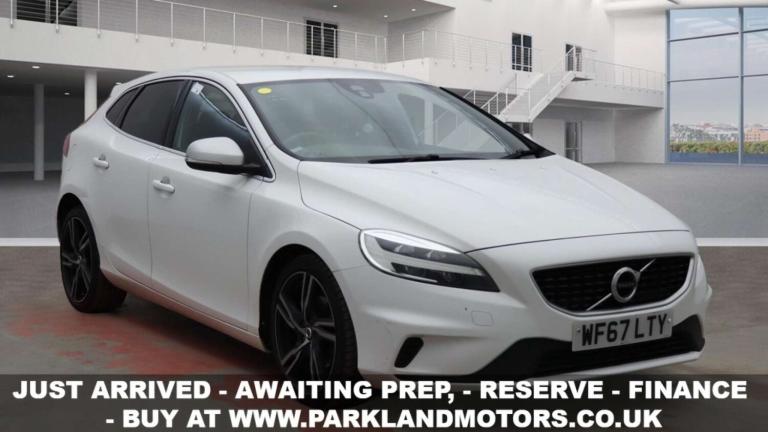 2017 Volvo V40 T3 [152] R DESIGN Pro 5dr HATCHBACK PETROL Manual