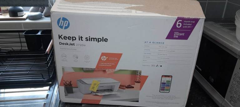 HP DeskJet 2710e Printer/Scanner – White, As Good As New