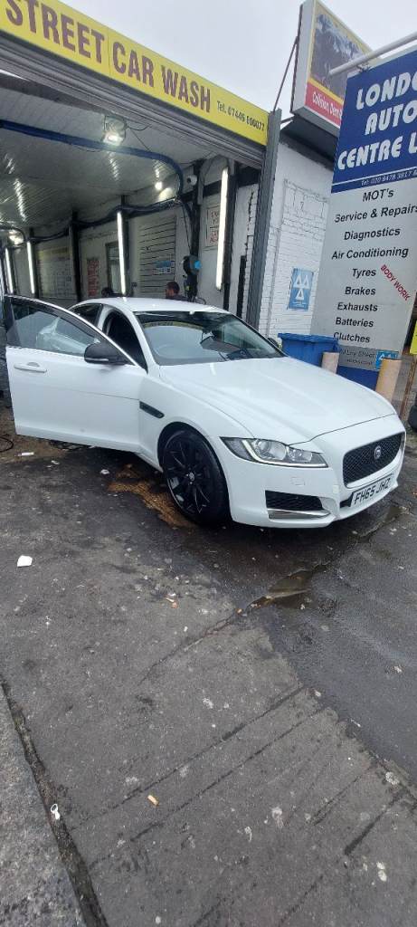 Jaguar, XF, Saloon, 2015, Other, 1999 (cc), 4 doors