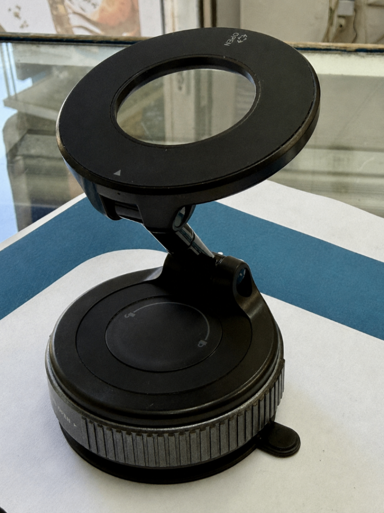 K007 Magnetic Vacuum Suction Car Holder