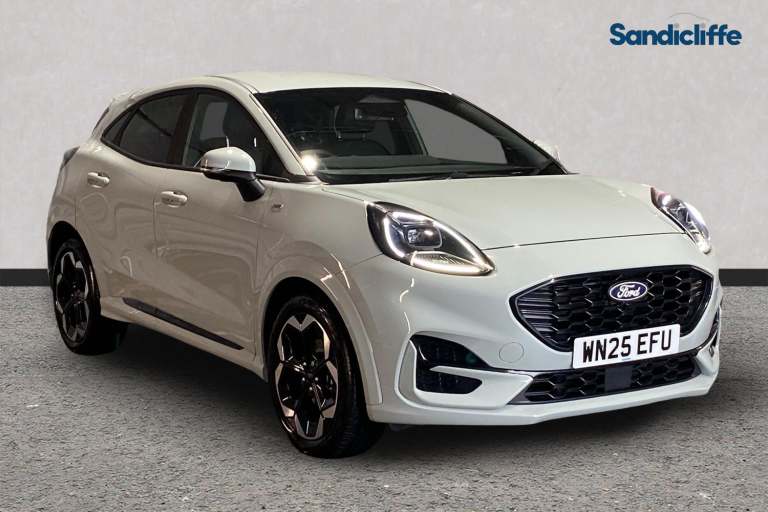 2025 Ford Puma 555093 Hatchback Petrol Automatic