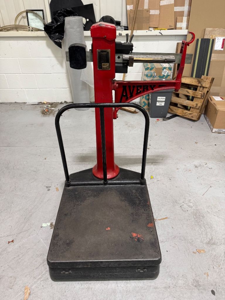 Vintage Avery scales 3205 ABA