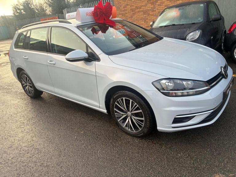 2018 Volkswagen Golf 1.6 TDI SE 5dr [Nav] ESTATE DIESEL Manual