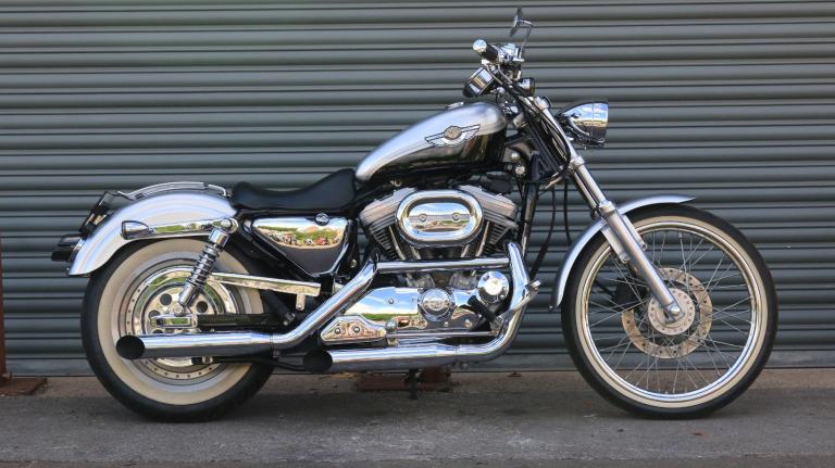 Harley-Davidson XL883C SPORTSTER CUSTOM 100TH ANNIVERSARY