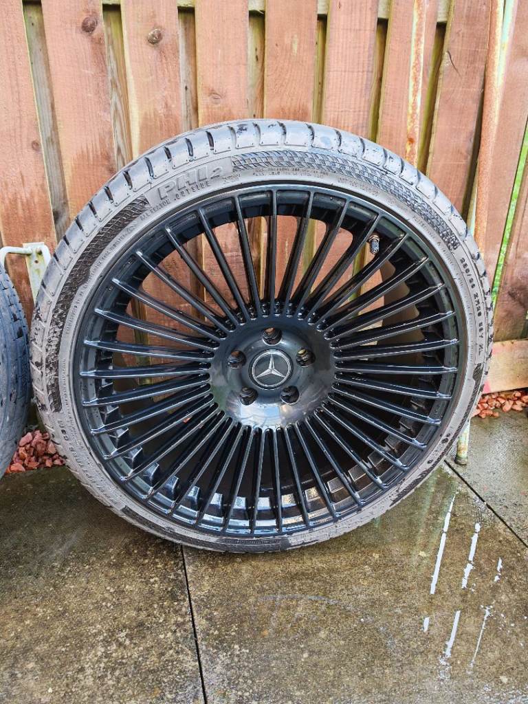 Alloy Wheels Cades 20 Inch Black 