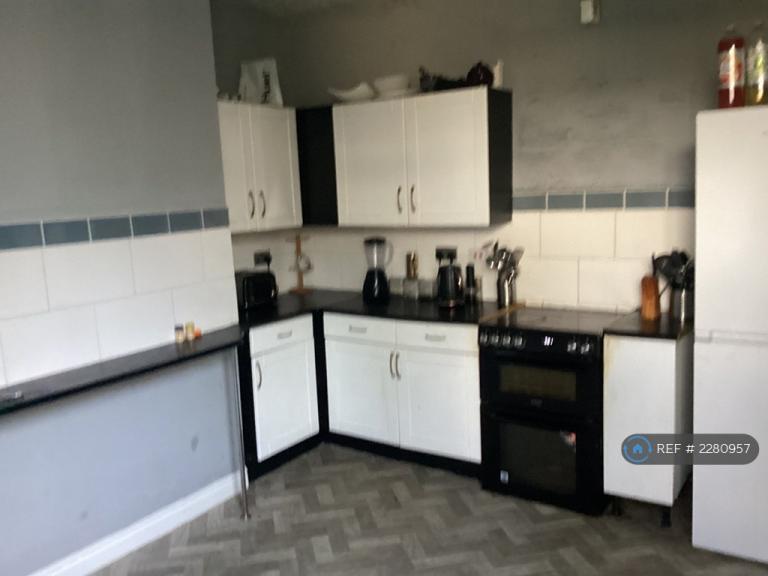 6 bedroom house in Beech Grove, Ashton-On-Ribble, Preston, PR2 (6 bed) (#2280957)