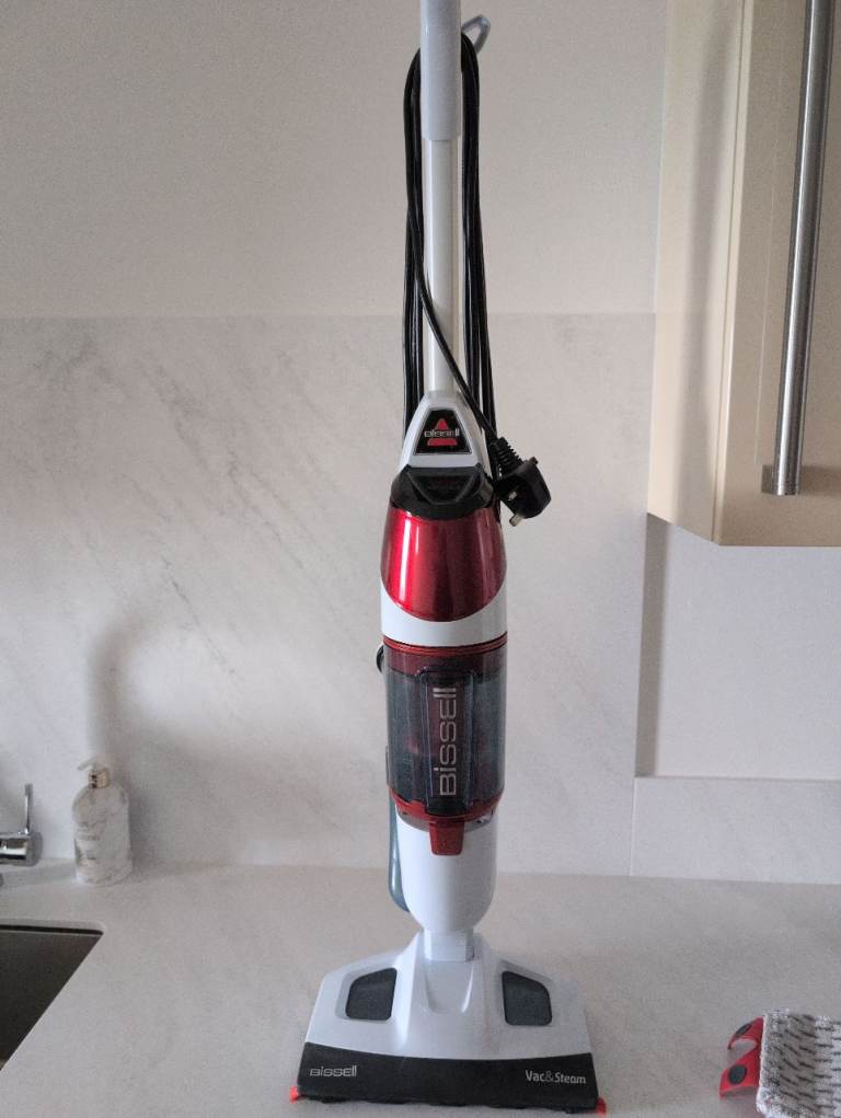Bissell steam&mop hardly used, just needs pads