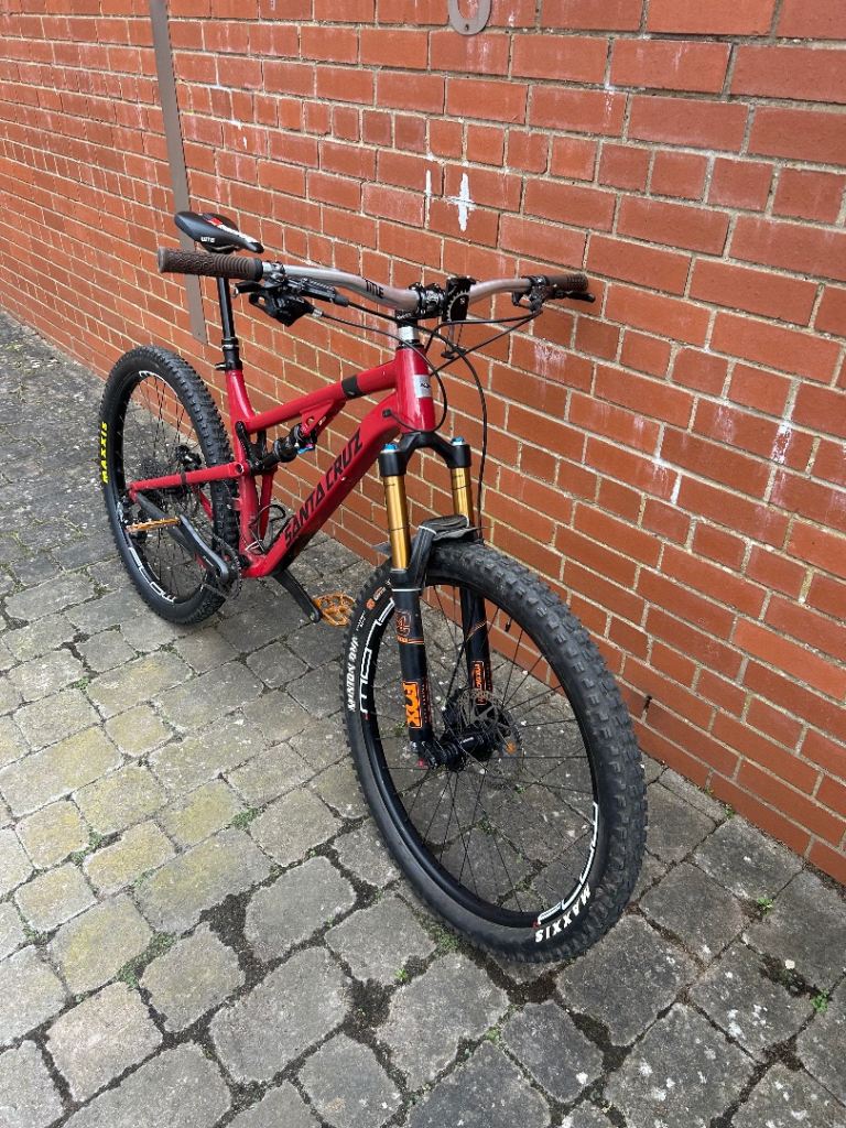 Santa Cruz 5010 L