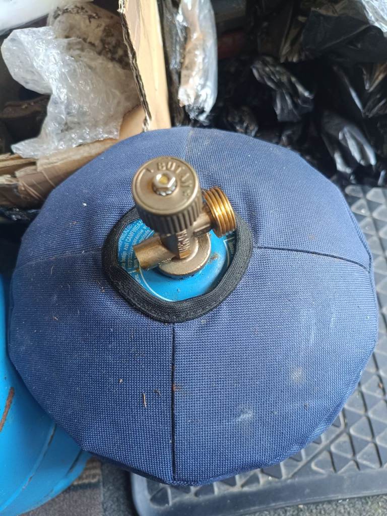 VW California ocean gas bottles x3 907