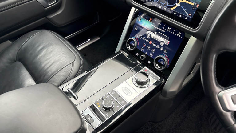 2021 Land Rover Range Rover 3.0 D300 MHEV Autobiography SUV 5dr Diesel Auto 4WD Euro 6 (s/s) (300...