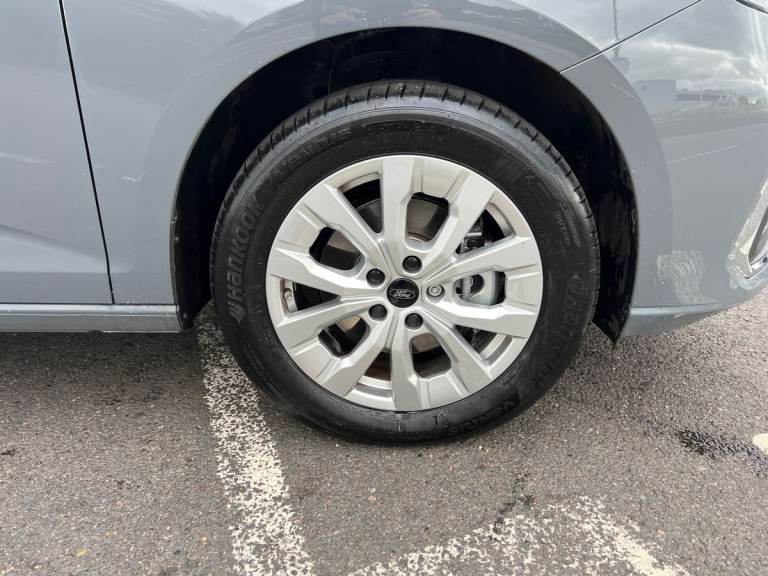 2025 Ford Transit Connect 250 LWB 1.5 Limited 150PS PHEV Auto Van Petrol Parallel PHEV Automatic