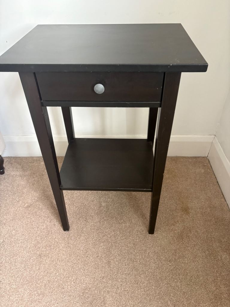2 Dark Wood Bedside Tables with Drawer and Shelf