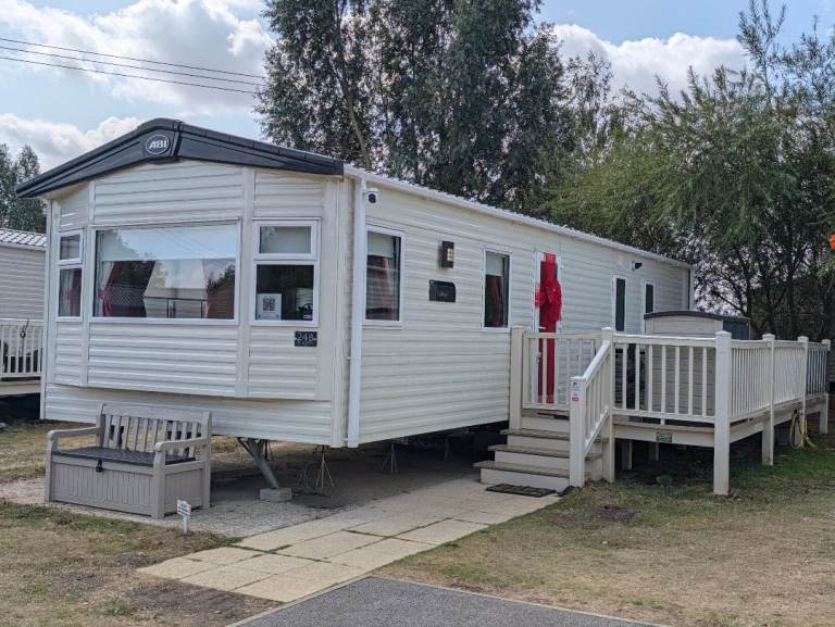 ABI Oakley 2017 Static Caravan with Hot Tub fire sake at Tattershall Lakes