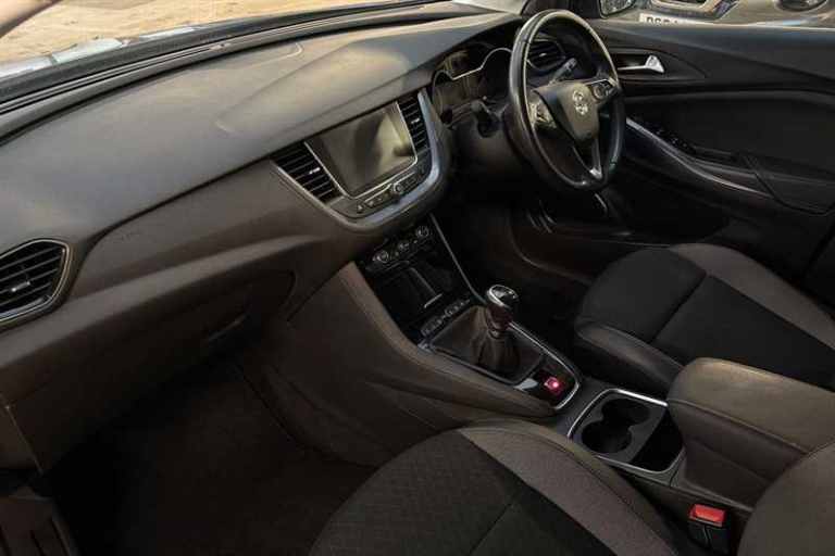 2021 Vauxhall Grandland X 1.5 Turbo D Griffin Edition 5dr HATCHBACK DIESEL Manual
