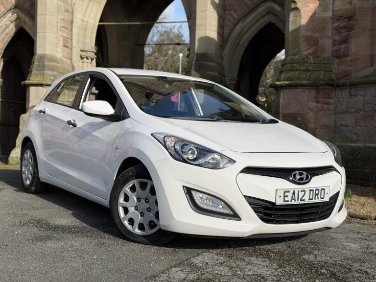 HYUNDAI I30 1.4 Classic 2012