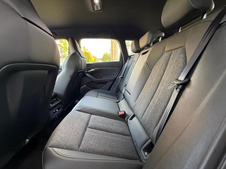 2025 Audi Q6 e-tron 83kWh S line SUV 5dr Electric Auto (252 ps) ESTATE Electric Automatic